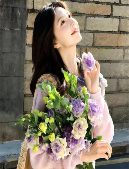 收视第一：《拿起枪的简》和其他作品相比如何？对比热门分析与评价